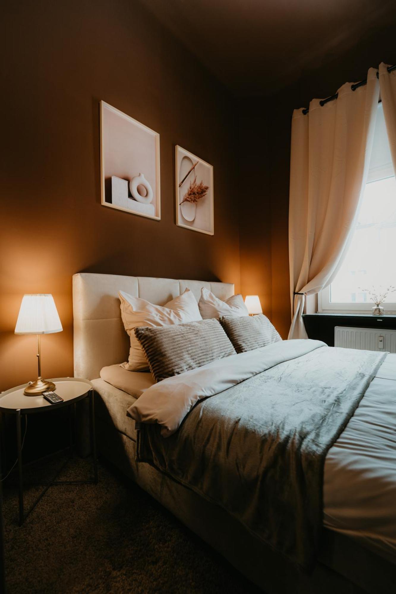 Appartement Llr Design - Sepia Toffee Im Zentrum Von Koblenz