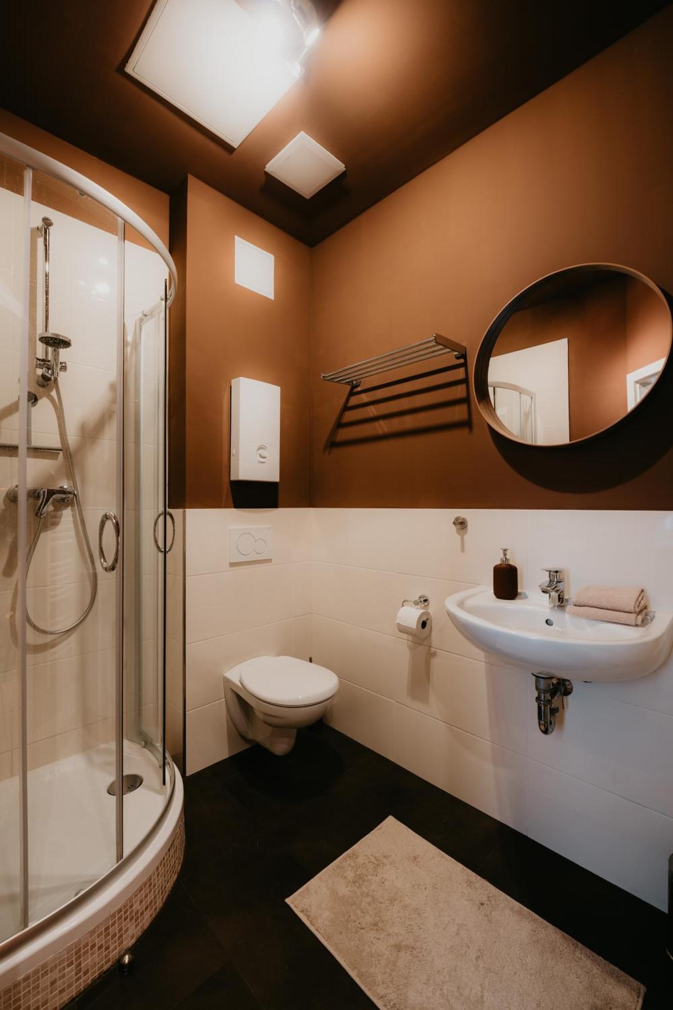 Appartement Llr Design - Sepia Toffee Im Zentrum Von Koblenz
